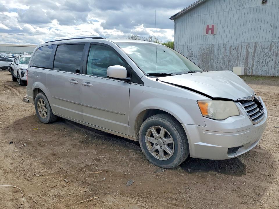 51755956 :رقم المزاد ، 2A4RR5D1XAR243068 vin ، 2010 Chrysler Town & Country مزاد بيع