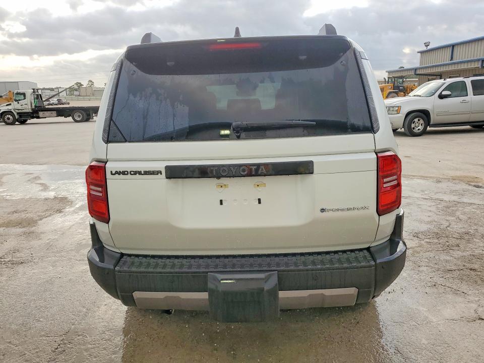 2025 Toyota Land Cruiser მანქანა იყიდება აუქციონზე, vin: JTEABFAJ4S5015305, აუქციონის ნომერი: 46275846