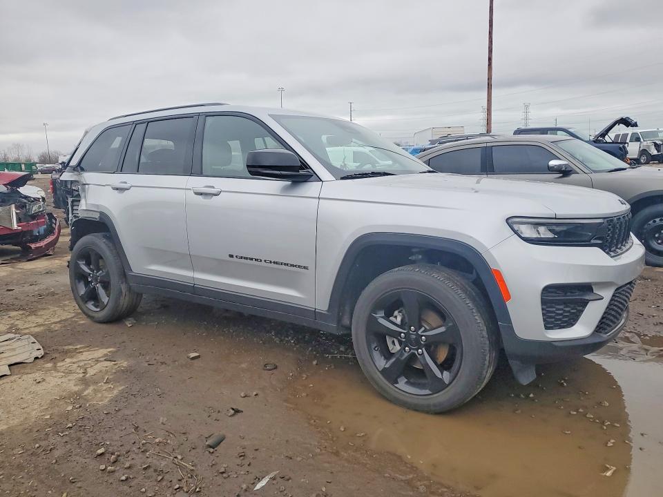 Продажа на аукционе авто 2023 Jeep Grand Cherokee, vin: 1C4RJHAG7PC594710, номер лота: 48101006