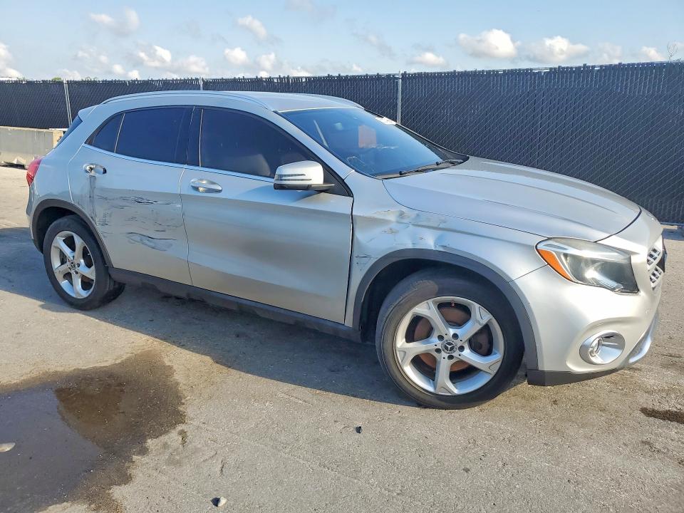 Продажа на аукционе авто 2018 Mercedes-benz Gla, vin: WDCTG4EB8JJ495855, номер лота: 51211216