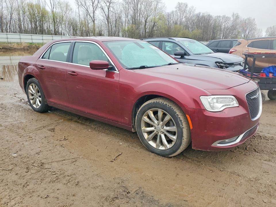 2015 Chrysler 300 მანქანა იყიდება აუქციონზე, vin: 2C3CCARG0FH838967, აუქციონის ნომერი: 50389246