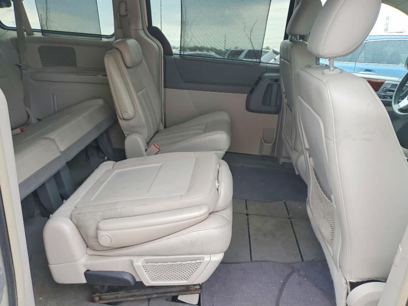 Продажа на аукционе авто 2009 Chrysler Town & Country, vin: 2A8HR541X9R594584, номер лота: 51339236