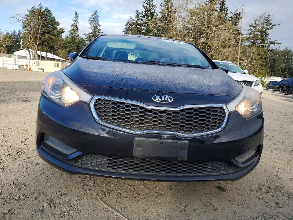 Продажа на аукционе авто 2015 Kia Forte, vin: KNAFK4A62F5424853, номер лота: 48974396