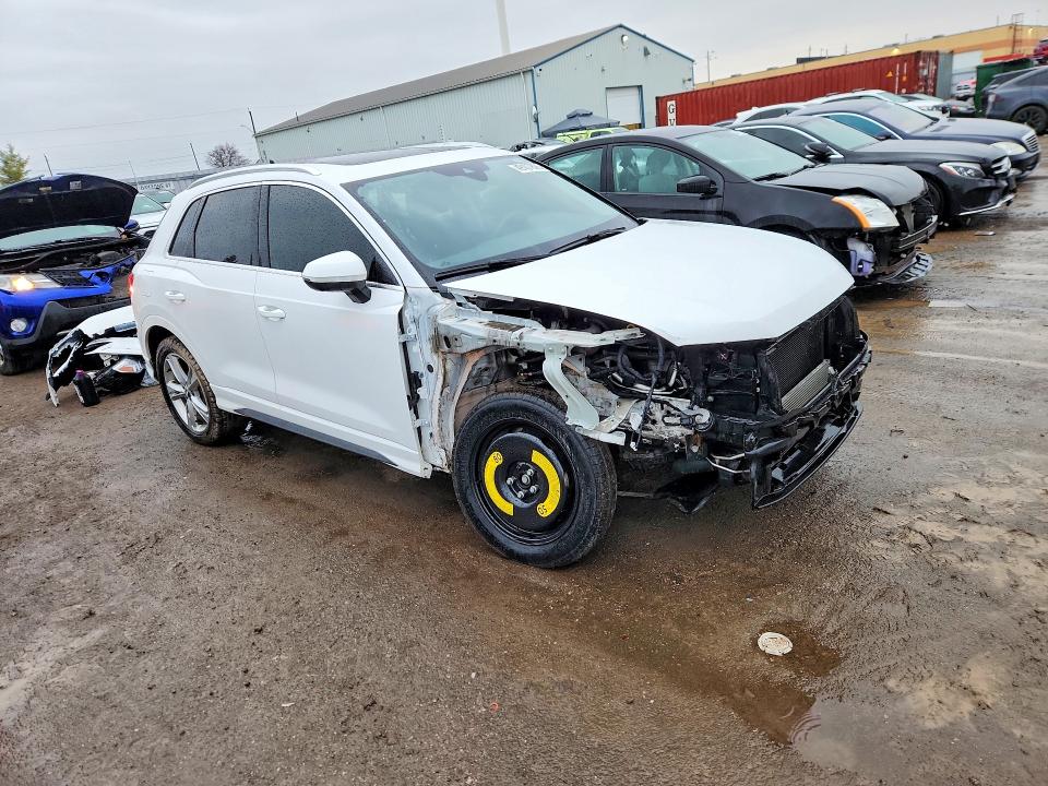 2020 Audi Q3 მანქანა იყიდება აუქციონზე, vin: WA1FECF3XL1077059, აუქციონის ნომერი: 49107806