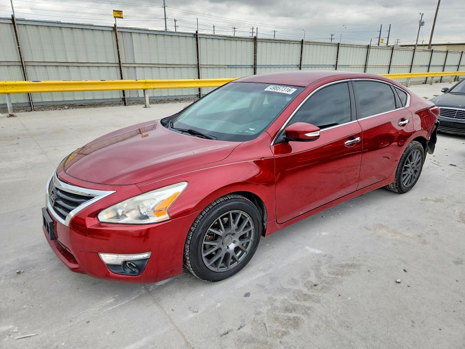 Продажа на аукционе авто 2015 Nissan Altima, vin: 1N4AL3AP7FN907306, номер лота: 49857316