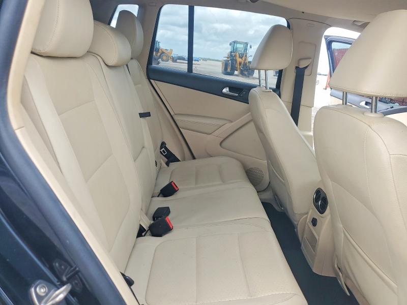 Продажа на аукционе авто 2016 Volkswagen Tiguan, vin: WVGAV7AXXGW552179, номер лота: 48340976