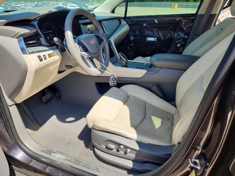 51136826 :رقم المزاد ، 1GYKNCRS3HZ189695 vin ، 2017 Cadillac Xt5 مزاد بيع