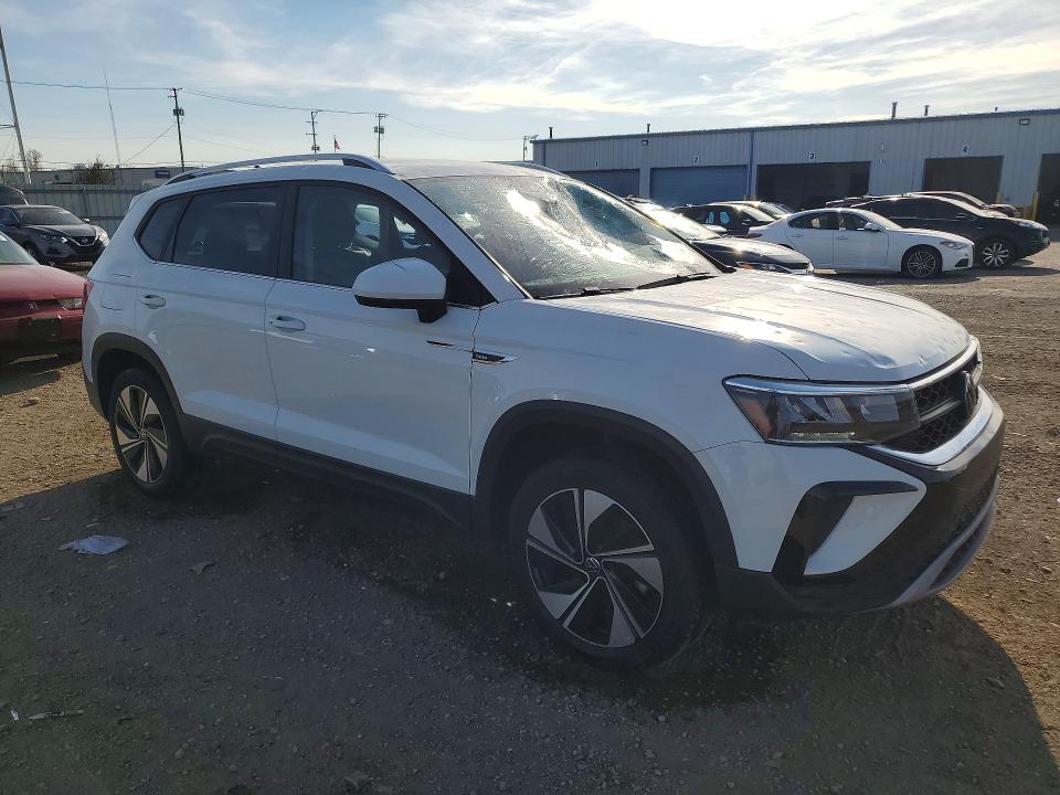 Продажа на аукционе авто 2023 Volkswagen Taos, vin: 3VVUX7B28PM370495, номер лота: 48317436