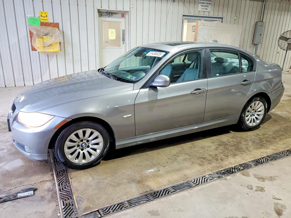 51434826 :رقم المزاد ، WBAPH77539NM46366 vin ، 2009 Bmw 328 مزاد بيع