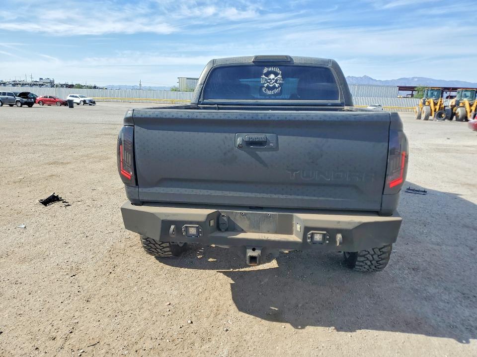 Продаж на аукціоні авто 2015 Toyota Tundra, vin: 5TFDW5F10FX416627, номер лоту: 50646416