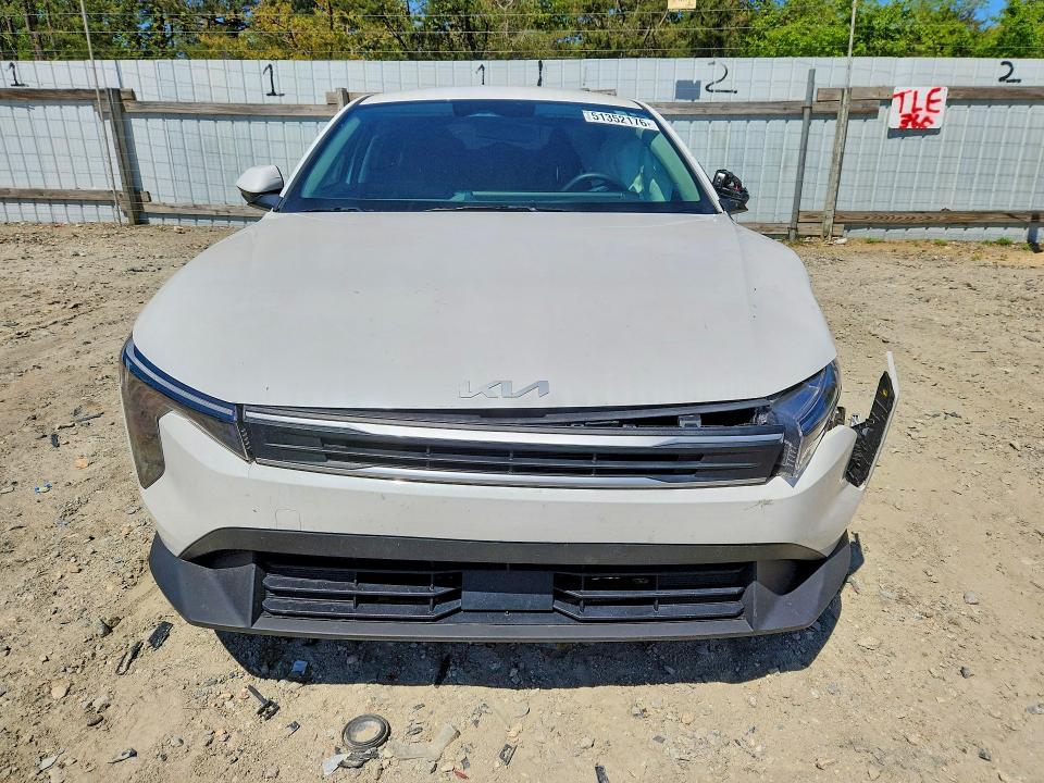 2025 Kia K4 მანქანა იყიდება აუქციონზე, vin: 3KPFT4DE5SE045069, აუქციონის ნომერი: 51352176