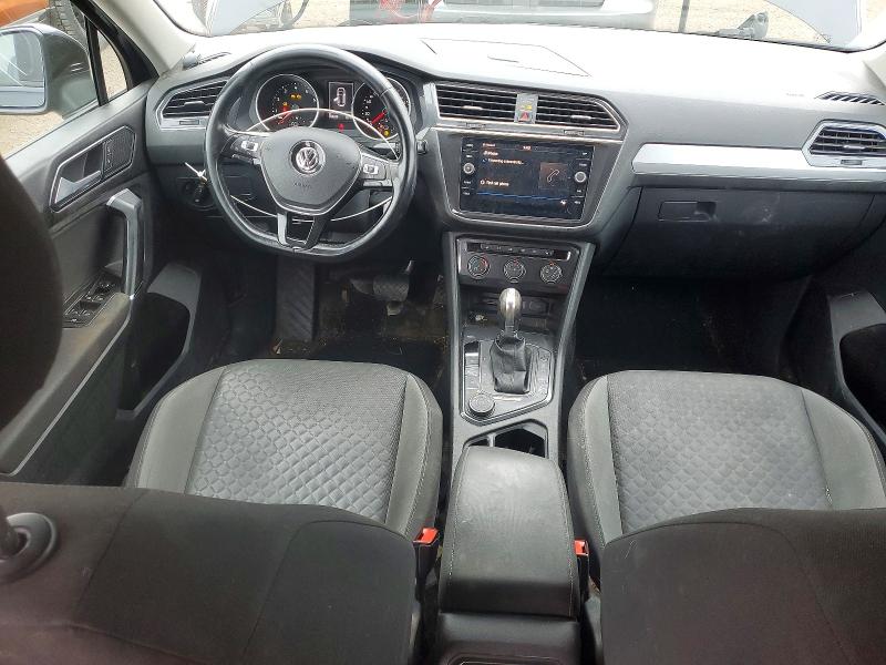 48402236 :رقم المزاد ، 3VV0B7AX9JM169951 vin ، 2018 Volkswagen Tiguan مزاد بيع