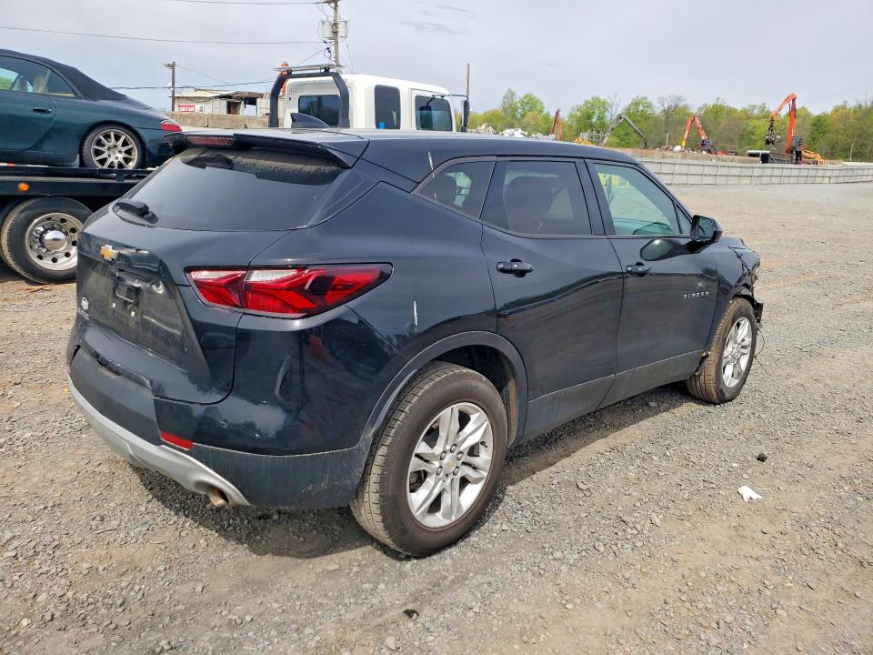 Продажа на аукционе авто 2021 Chevrolet Blazer, vin: 3GNKBBRA5MS579261, номер лота: 51487626