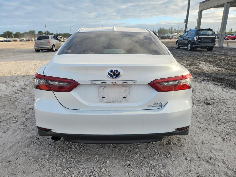 2022 Toyota Camry მანქანა იყიდება აუქციონზე, vin: 4T1F31AK1NU570107, აუქციონის ნომერი: 49517356