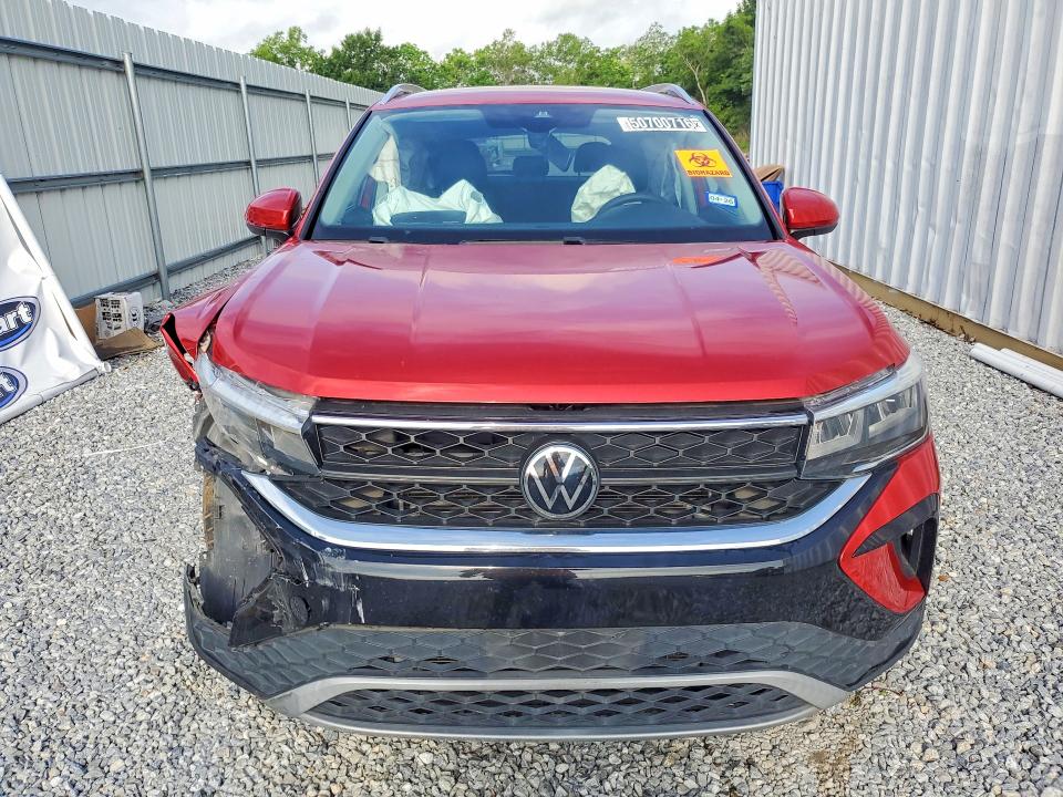 50700716 :رقم المزاد ، 3VVSX7B24NM085121 vin ، 2022 Volkswagen Taos مزاد بيع