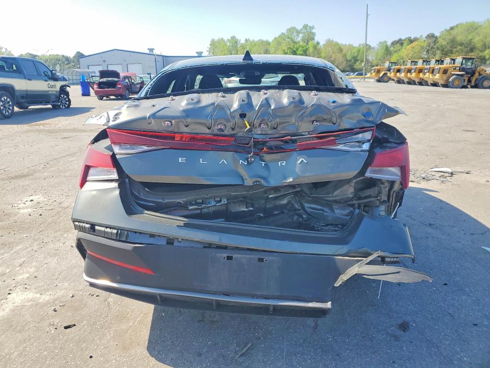 2025 Hyundai Elantra მანქანა იყიდება აუქციონზე, vin: KMHLM4DG6SU894545, აუქციონის ნომერი: 47910596