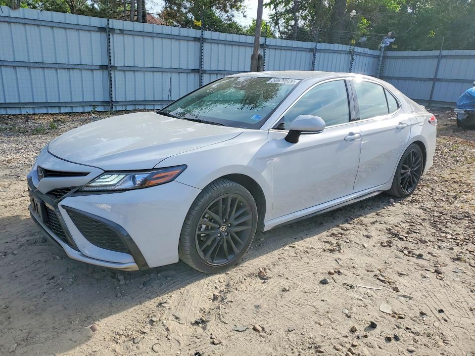 2024 Toyota Camry მანქანა იყიდება აუქციონზე, vin: 4T1K61AK2RU251424, აუქციონის ნომერი: 50629526