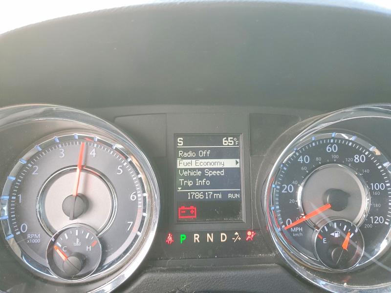 50937836 :رقم المزاد ، 2A4RR8DG0BR607182 vin ، 2011 Chrysler Town & Country مزاد بيع