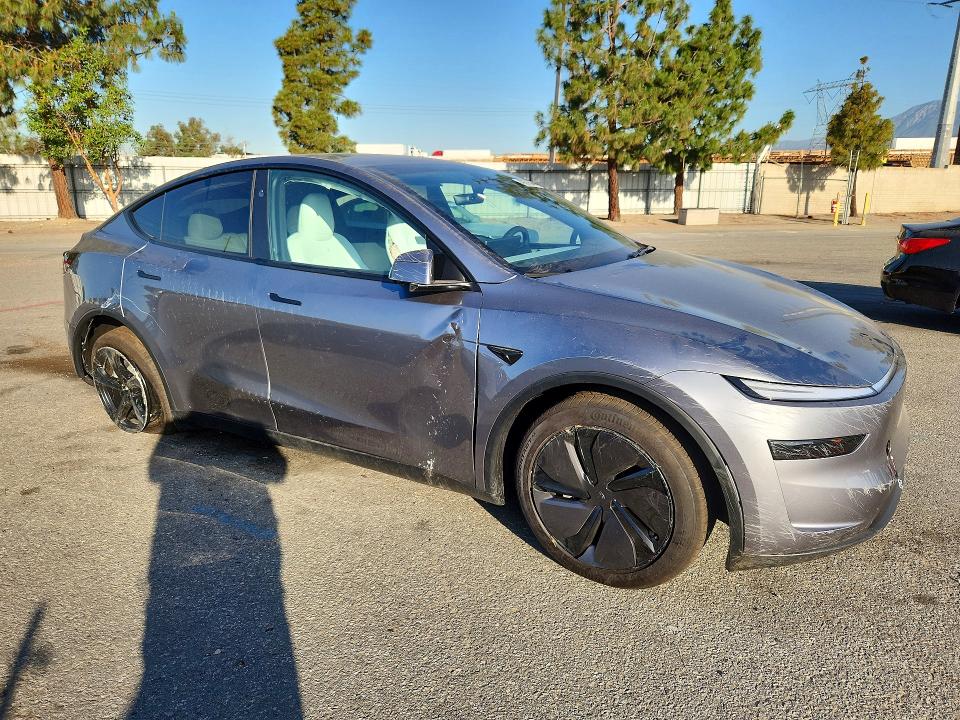 49679806 :رقم المزاد ، 7SAYGDEE8TF612417 vin ، 2026 Tesla Model Y مزاد بيع