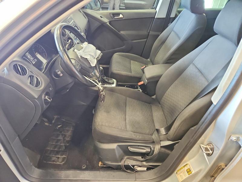 50162326 :رقم المزاد ، WVGAV3AX6DW562468 vin ، 2013 Volkswagen Tiguan مزاد بيع