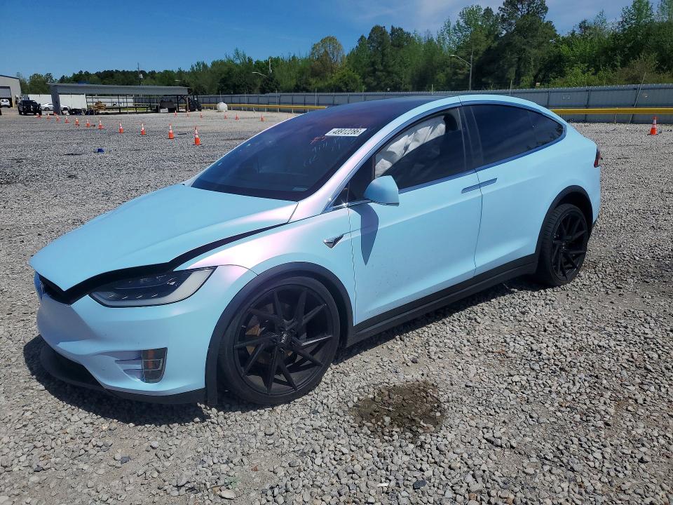 Продажа на аукционе авто 2017 Tesla Model X, vin: 5YJXCDE25HF051269, номер лота: 48912286