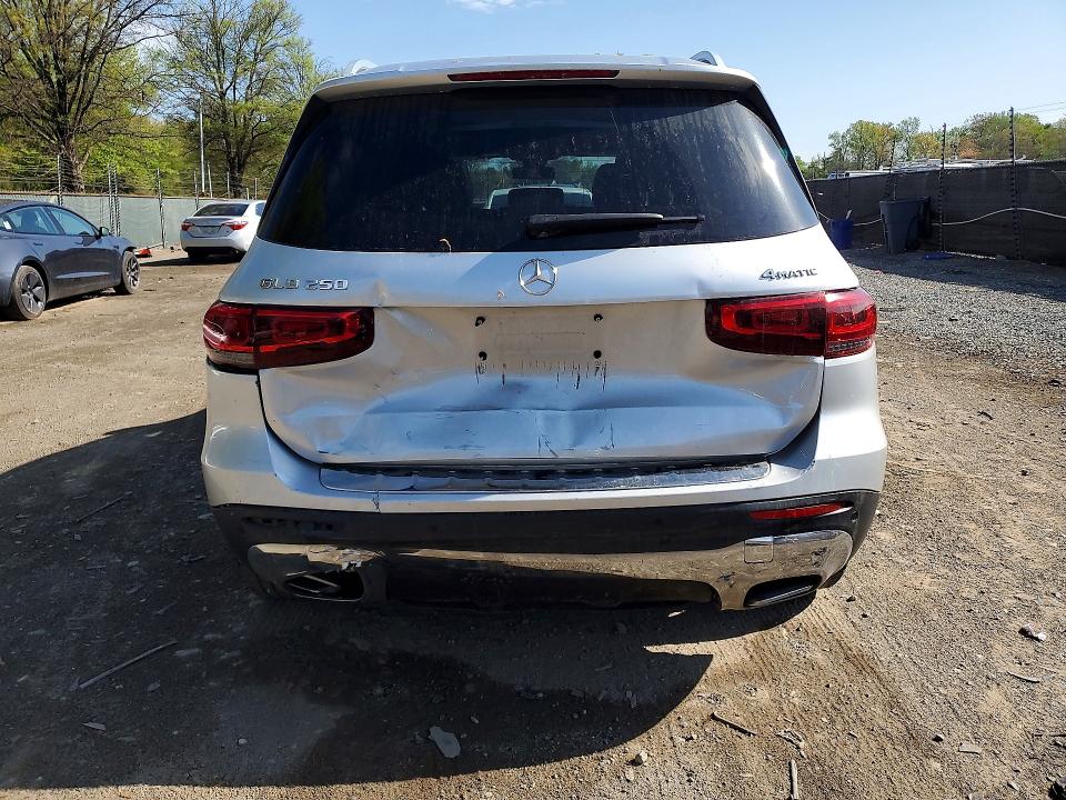 49590096 :رقم المزاد ، W1N4M4HB3LW054969 vin ، 2020 Mercedes-benz Glb مزاد بيع