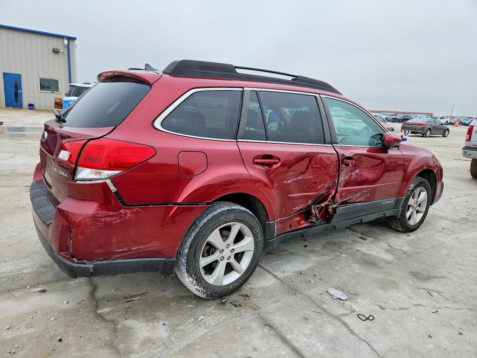 50741626 :رقم المزاد ، 4S4BRCLC4E3292193 vin ، 2014 Subaru Outback مزاد بيع