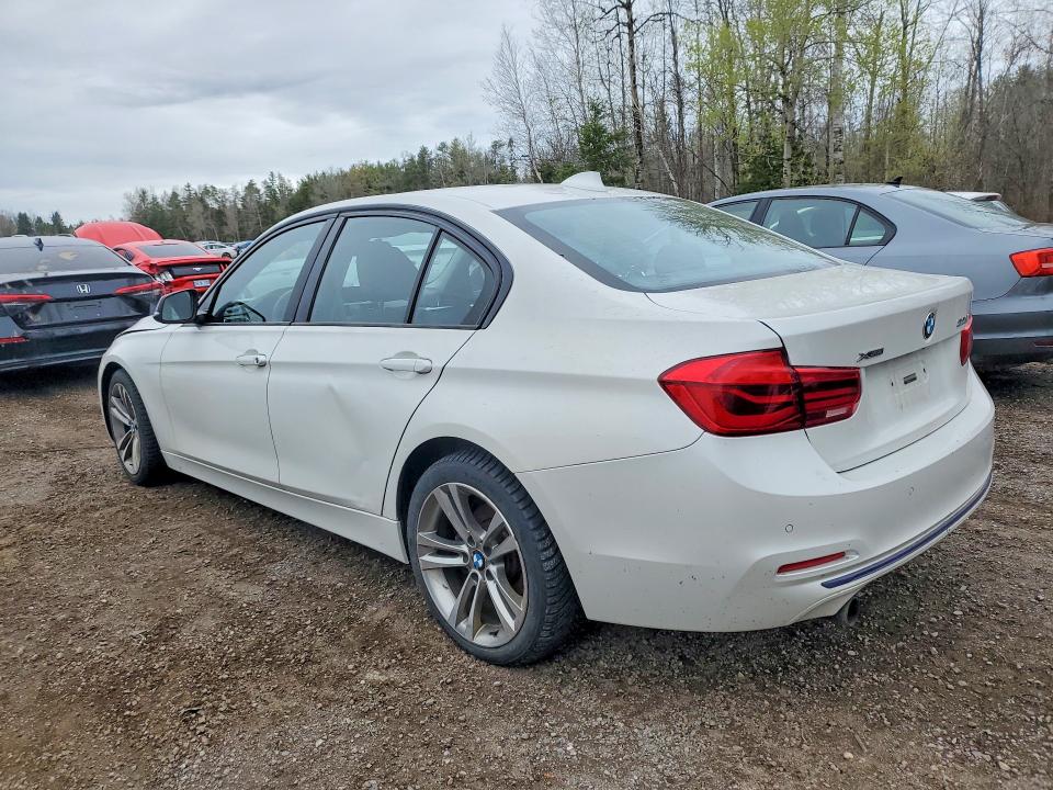 51292466 :رقم المزاد ، WBA8E5G56GNT94505 vin ، 2016 Bmw 320 مزاد بيع