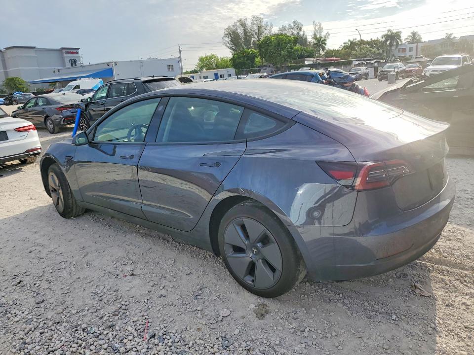 Продажа на аукционе авто 2023 Tesla Model 3, vin: 5YJ3E1EAXPF672312, номер лота: 51361206