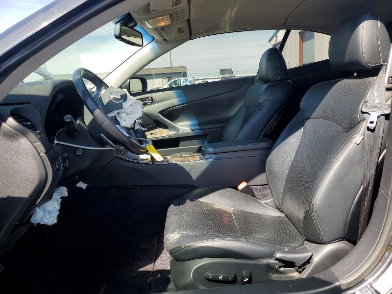 50627946 :رقم المزاد ، JTHFF2C23B2515503 vin ، 2011 Lexus Is مزاد بيع