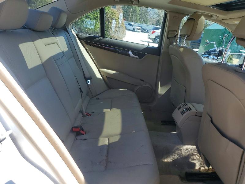 50549526 :رقم المزاد ، WDDGF8AB5EA966542 vin ، 2014 Mercedes-benz C مزاد بيع