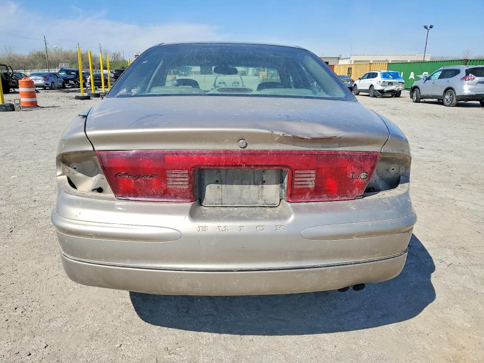 48904486 :رقم المزاد ، 2G4WB52K331287838 vin ، 2003 Buick Regal مزاد بيع