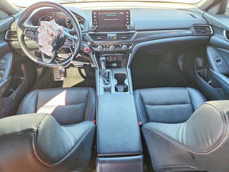 2018 Honda Accord მანქანა იყიდება აუქციონზე, vin: 1HGCV1F3XJA188772, აუქციონის ნომერი: 48337126