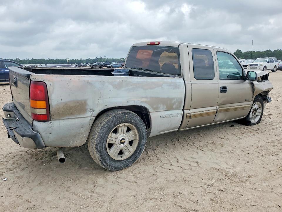 Продажа на аукционе авто 2002 Chevrolet Silverado, vin: 2GCEC19V621256880, номер лота: 51130496