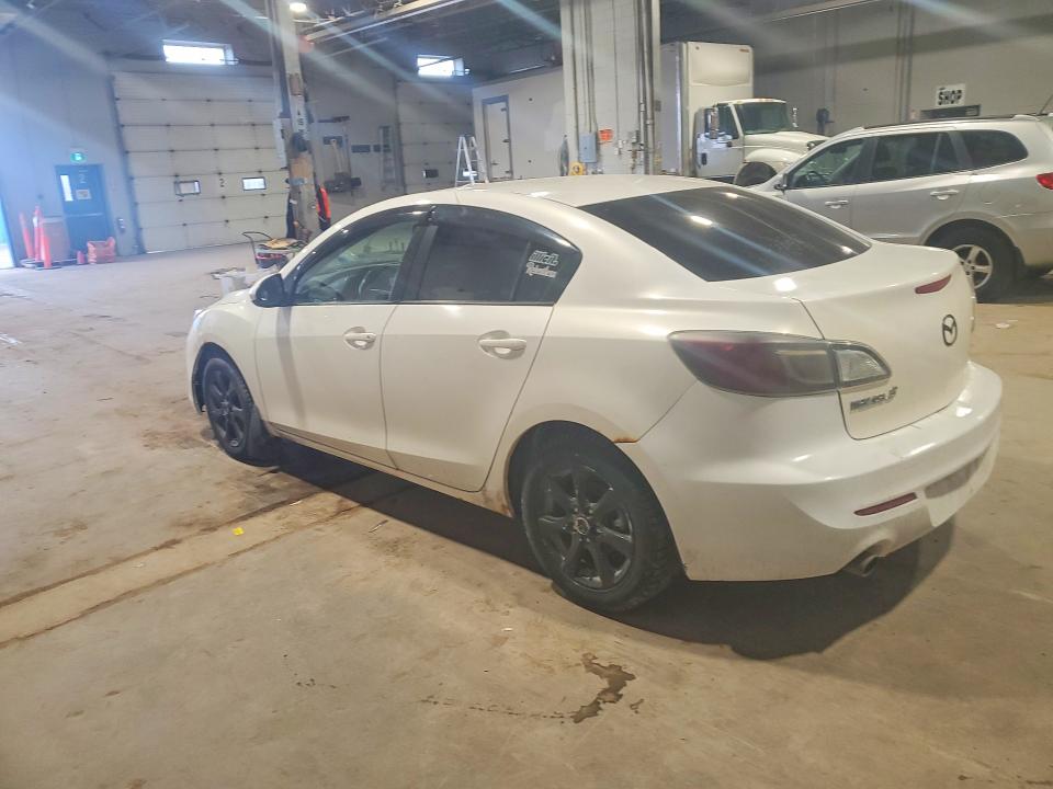 51085486 :رقم المزاد ، JM1BL1UF1D1736062 vin ، 2013 Mazda 3 مزاد بيع