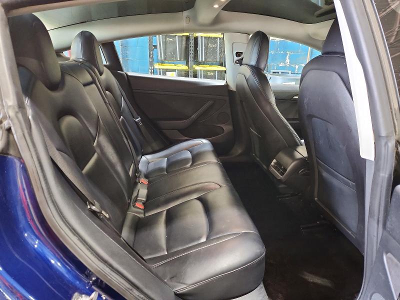 50182906 :رقم المزاد ، 5YJ3E1EAXNF186869 vin ، 2022 Tesla Model 3 مزاد بيع