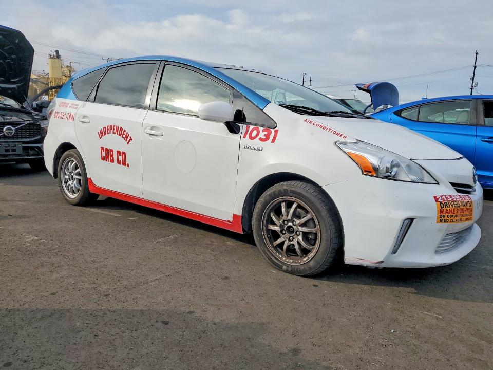 Продажа на аукционе авто 2012 Toyota Prius V, vin: JTDZN3EU2C3139877, номер лота: 48661016