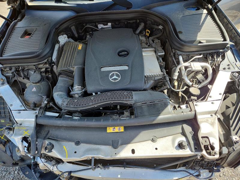 48480206 :رقم المزاد ، WDC0G4KB5JV018400 vin ، 2018 Mercedes-benz Glc مزاد بيع