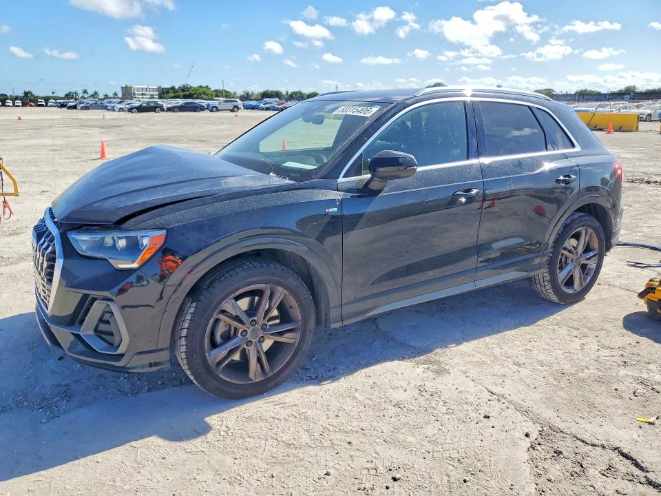 2020 Audi Q3 მანქანა იყიდება აუქციონზე, vin: WA1DECF34L1056053, აუქციონის ნომერი: 50315406