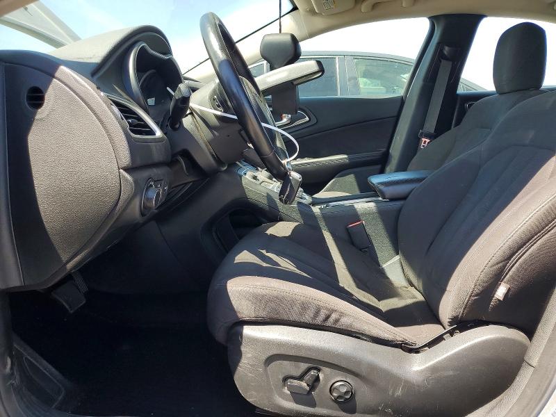 50590146 :رقم المزاد ، 1C3CCCAB7FN531959 vin ، 2015 Chrysler 200 مزاد بيع