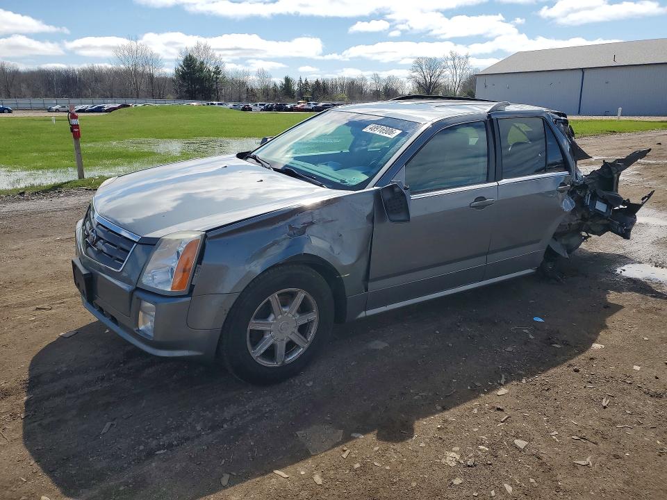 2004 Cadillac Srx მანქანა იყიდება აუქციონზე, vin: 1GYDE637040134084, აუქციონის ნომერი: 48916906