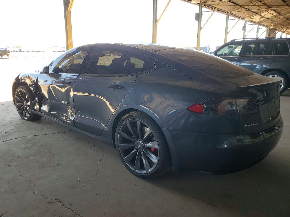 Продаж на аукціоні авто 2016 Tesla Model S, vin: 5YJSA1E44GF158912, номер лоту: 49756576