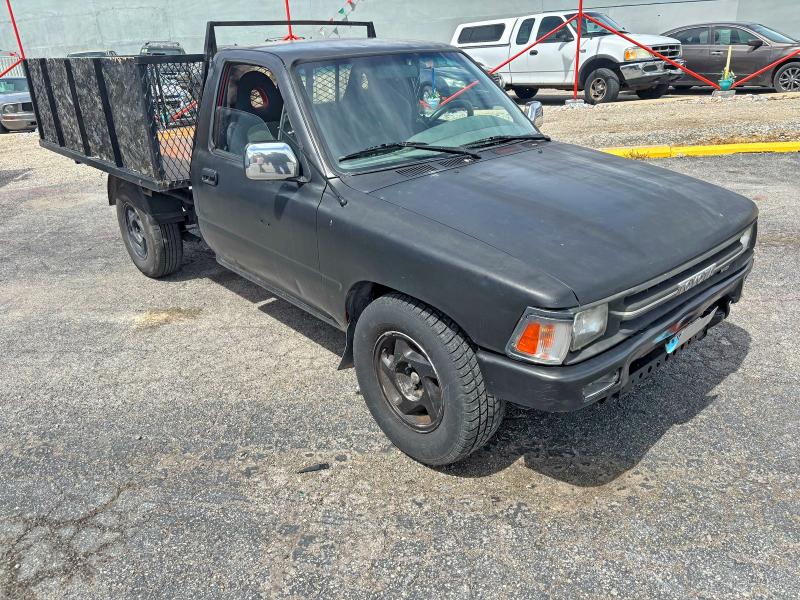 52215236 :رقم المزاد ، JT4VN82N0L5002813 vin ، 1990 Toyota Pickup مزاد بيع