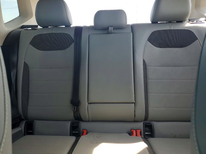 Продажа на аукционе авто 2023 Volkswagen Taos, vin: 3VVUX7B28PM370495, номер лота: 48317436