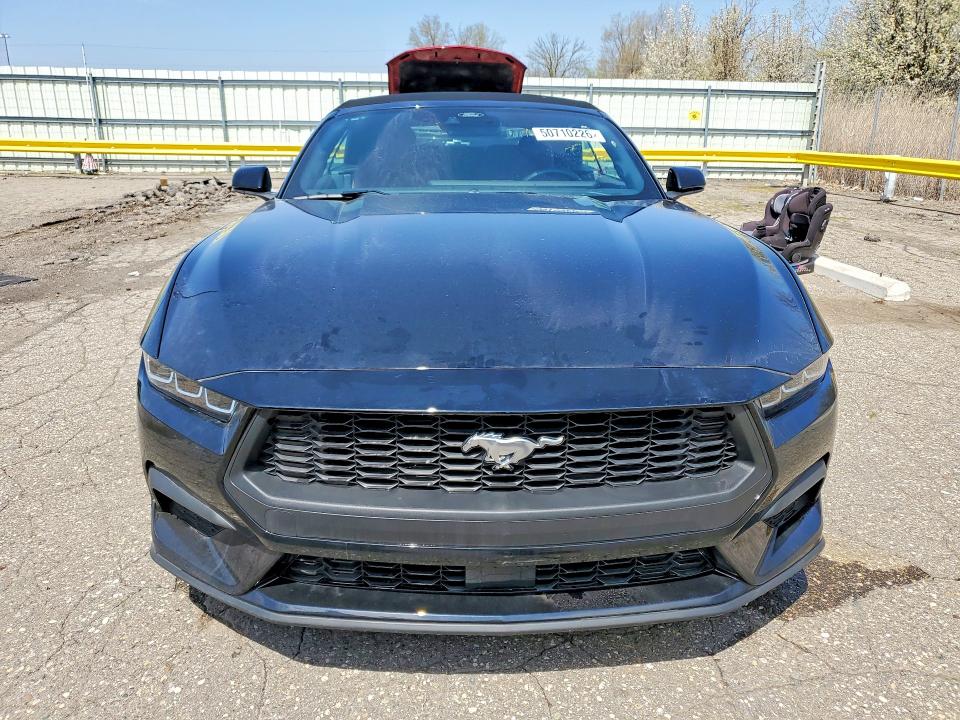 50710226 :رقم المزاد ، 1FAGP8UH7S5103324 vin ، 2025 Ford Mustang مزاد بيع