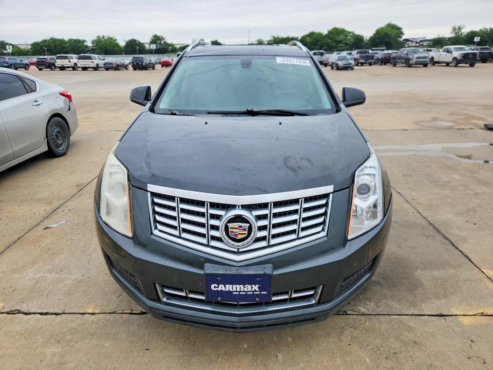 51617836 :رقم المزاد ، 3GYFNBE37GS547354 vin ، 2016 Cadillac Srx مزاد بيع