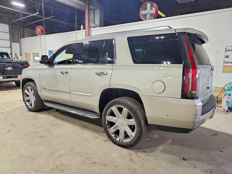 49460756 :رقم المزاد ، 1GYS4MKJ8FR500075 vin ، 2015 Cadillac Escalade مزاد بيع