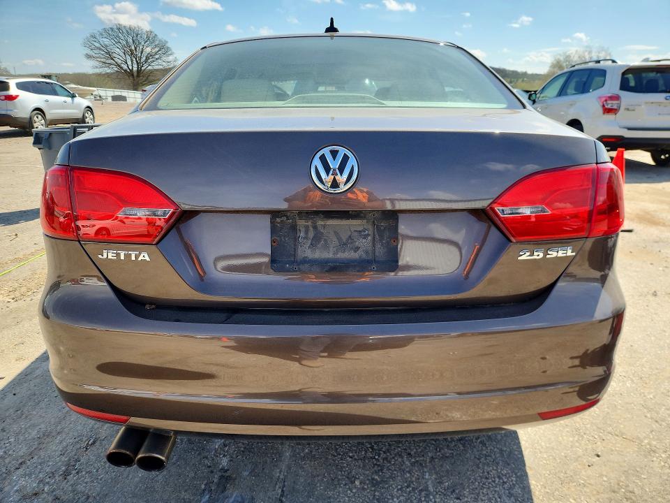 Продажа на аукционе авто 2011 Volkswagen Jetta, vin: 3VWLZ7AJ4BM330725, номер лота: 50972386
