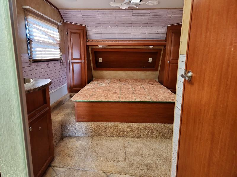 Продажа на аукционе авто 2010 Heartland Sundance, vin: 5SFSG2428AE211721, номер лота: 49553816