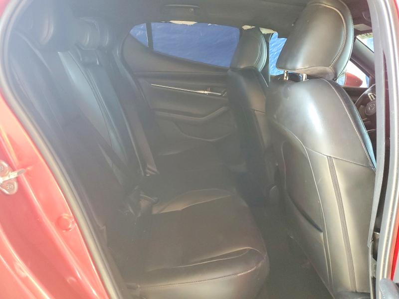 2021 Mazda 3 მანქანა იყიდება აუქციონზე, vin: JM1BPAML3M1306947, აუქციონის ნომერი: 49541016